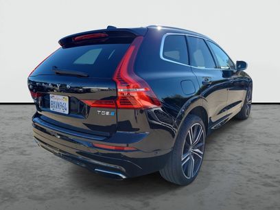 Used 2019 Volvo XC60 T5 R-Design w/ Protection Package Premier