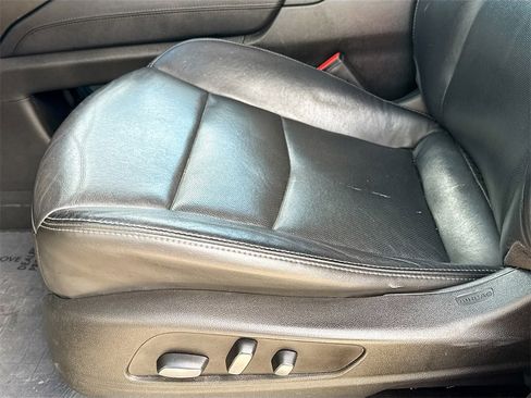 Used 2021 Cadillac XT6 Premium Luxury image 20