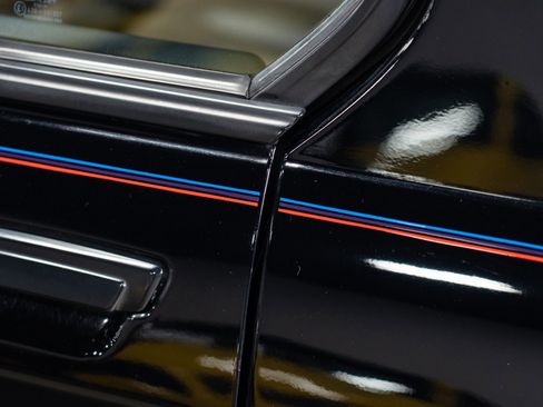 Used 1988 BMW M5 RWD image 31