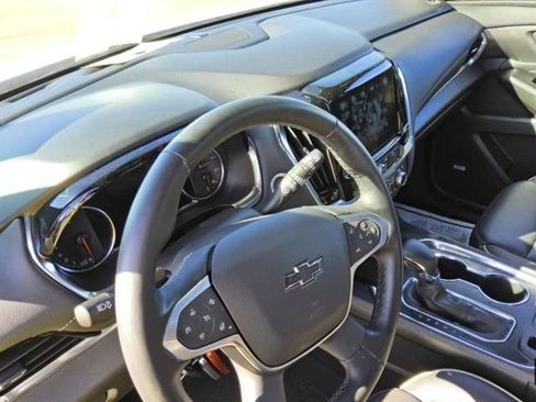 Used 2024 Chevrolet Traverse Premier w/ Redline Edition image 6