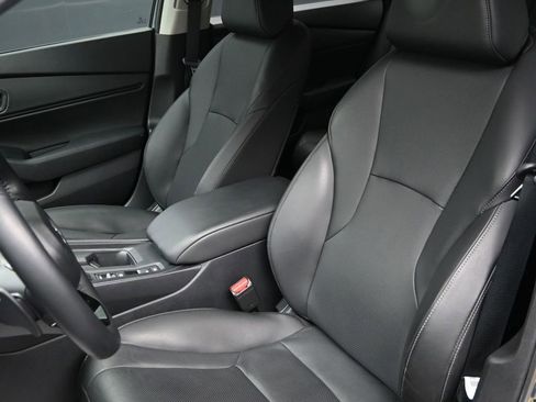 Used 2025 Honda Accord EX-L image 9