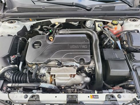 Certified 2020 Chevrolet Malibu LS image 20