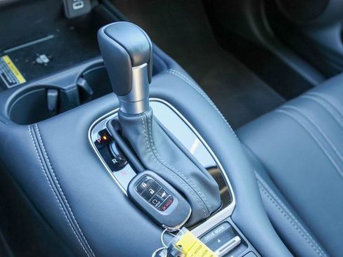 Used 2025 Honda HR-V EX-L image 21