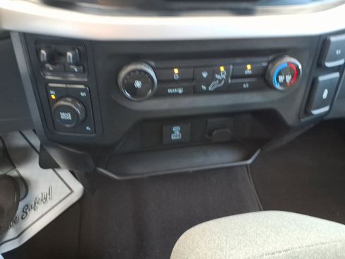 Used 2023 Ford F150 XLT w/ Trailer Tow Package image 12