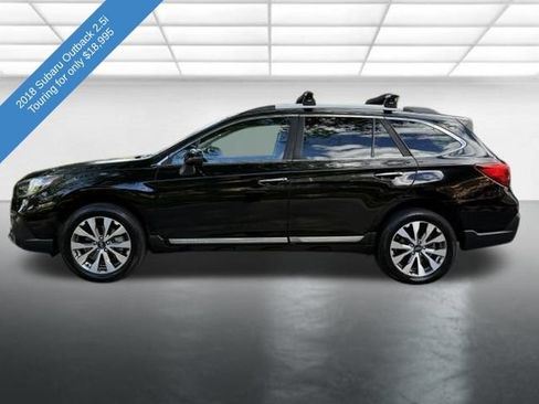 Used 2018 Subaru Outback 2.5i Touring AWD/4WD image 2