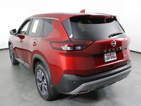 Certified 2023 Nissan Rogue SV FWD image 4