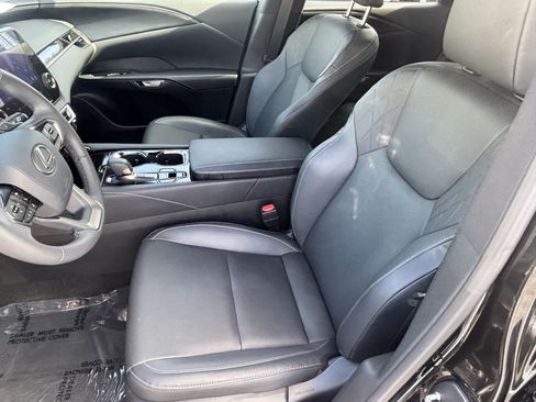 Used 2024 Lexus RX 350 FWD w/ Technology Package image 14
