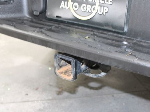 Used 2023 Nissan Frontier PRO-4X w/ Pro-4X Premium Package image 14