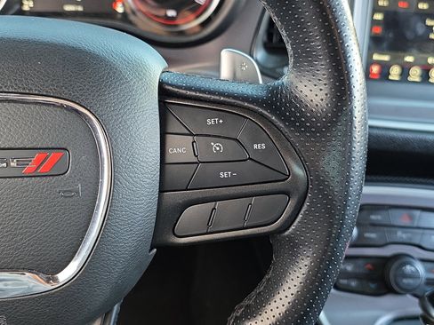 Used 2022 Dodge Challenger GT image 13