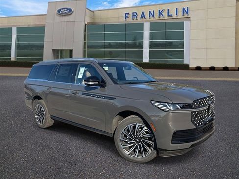 New 2026 Lincoln Navigator L Black Label image 1