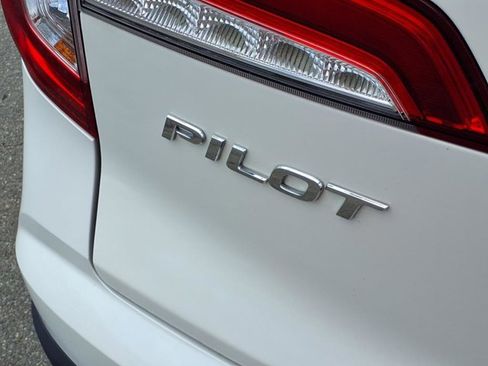 Used 2019 Honda Pilot EX-L image 10