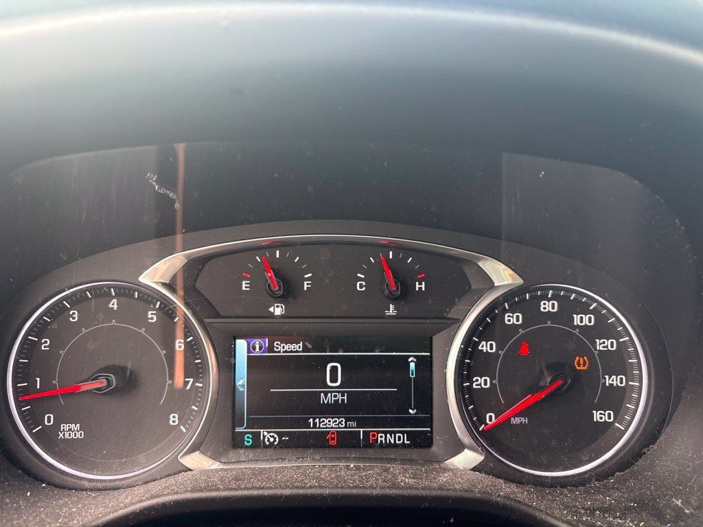 Used 2017 GMC Acadia SLE FWD image 13