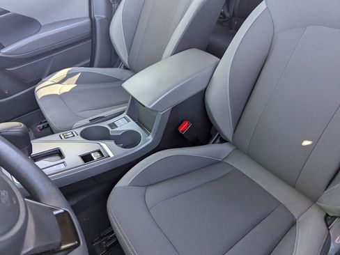 Used 2025 Subaru Crosstrek 2.0i Premium image 20