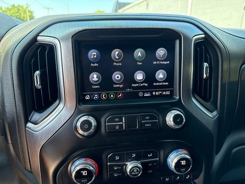 Used 2020 GMC Sierra 1500 Denali w/ Denali Ultimate Package AWD/4WD image 40