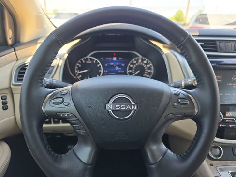 Used 2023 Nissan Murano SL w/ SL Moonroof Package FWD image 19