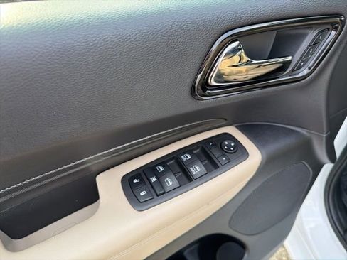 Used 2022 Dodge Durango GT image 12