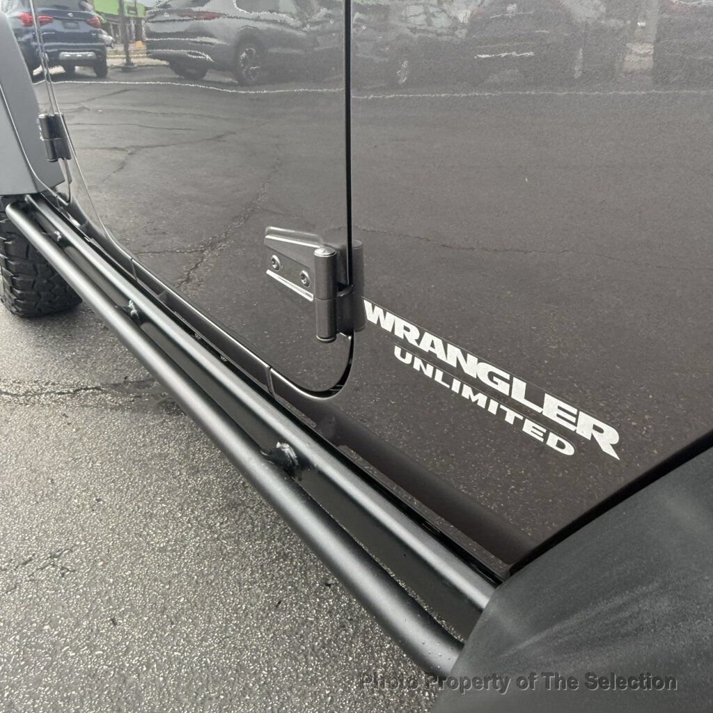 Used 2016 Jeep Wrangler Unlimited Rubicon w/ Connectivity Group AWD/4WD image 20