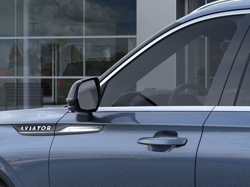 New 2026 Lincoln Aviator AWD image 20