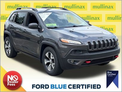 Used 2017 Jeep Cherokee Trailhawk w/ Comfort/Convenience Group