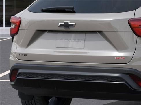 New 2026 Chevrolet Trax RS FWD image 14