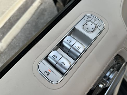 New 2026 Mercedes-Benz G 63 AMG 4MATIC image 15