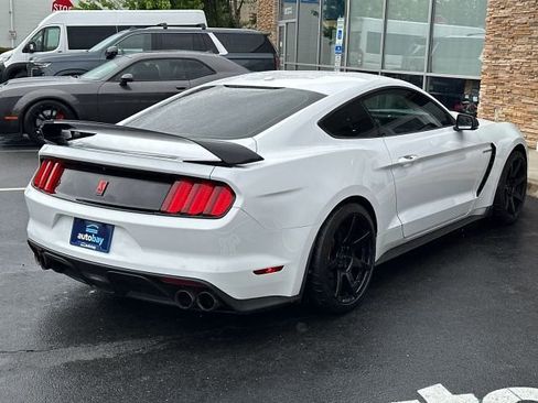 Used 2016 Ford Mustang Shelby GT350R w/ GT350R Equipment Group 920A image 12
