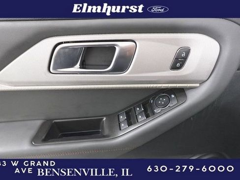 Certified 2025 Ford Explorer Active image 9