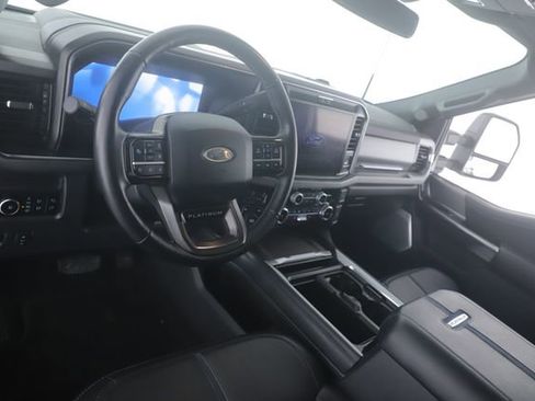 Used 2026 Ford F250 Platinum AWD/4WD image 18