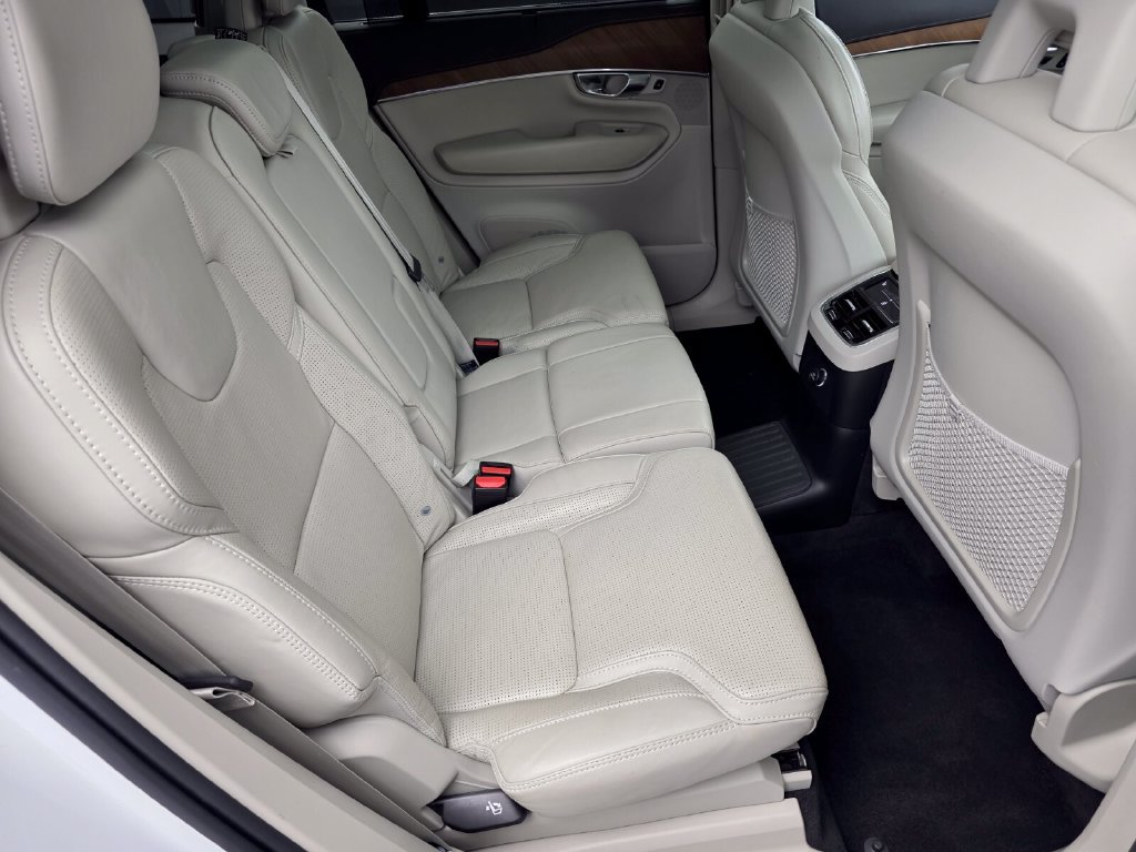 Used 2020 Volvo XC90 T8 Inscription w/ Protection Package AWD/4WD image 25