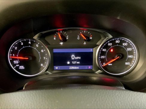 Used 2023 GMC Terrain SLT AWD/4WD image 21