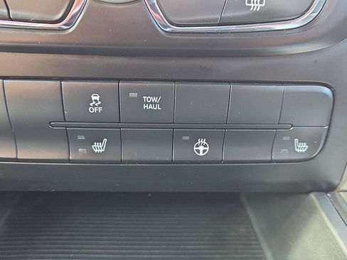 Used 2015 RAM 1500 Big Horn AWD/4WD image 28