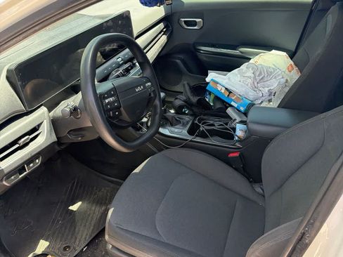 Used 2025 Kia K4 FWD image 7
