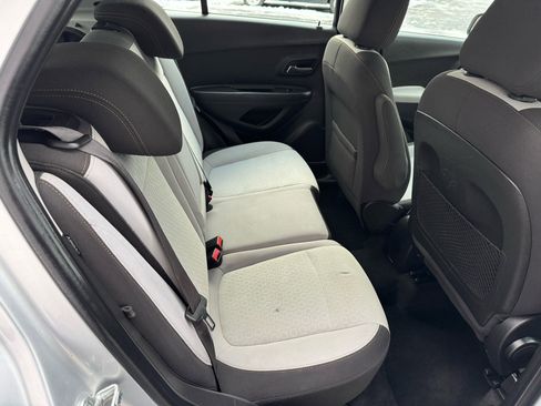Used 2017 Chevrolet Trax LS image 11