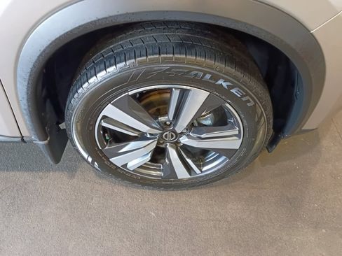 Used 2021 Nissan Rogue SL FWD image 29