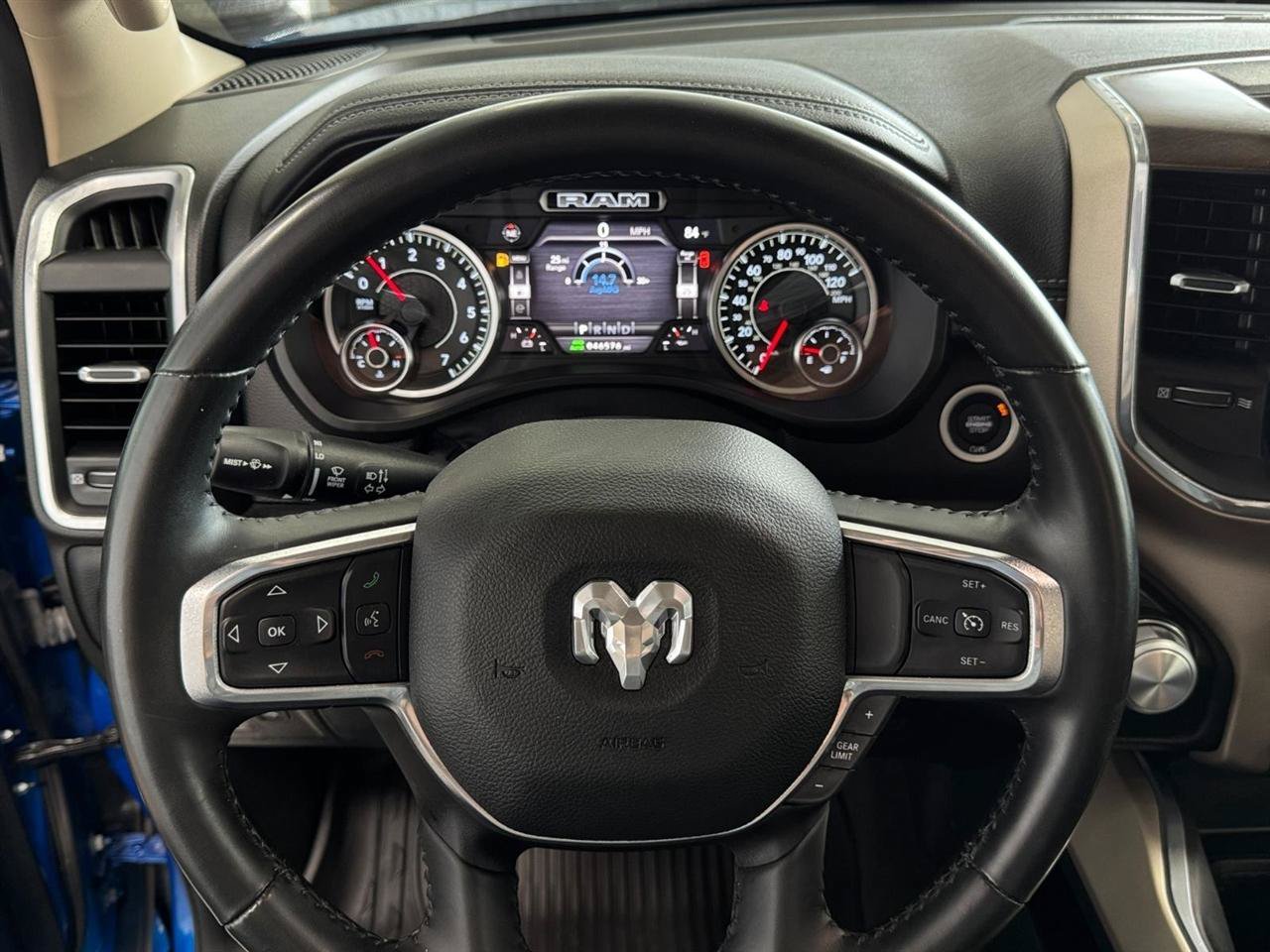 Used 2021 RAM 1500 Laramie AWD/4WD image 24