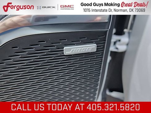 New 2026 GMC Acadia Elevation w/ Super Cruise Package FWD image 15