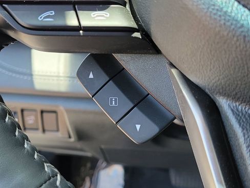 Certified 2022 Subaru Outback Touring AWD/4WD image 32