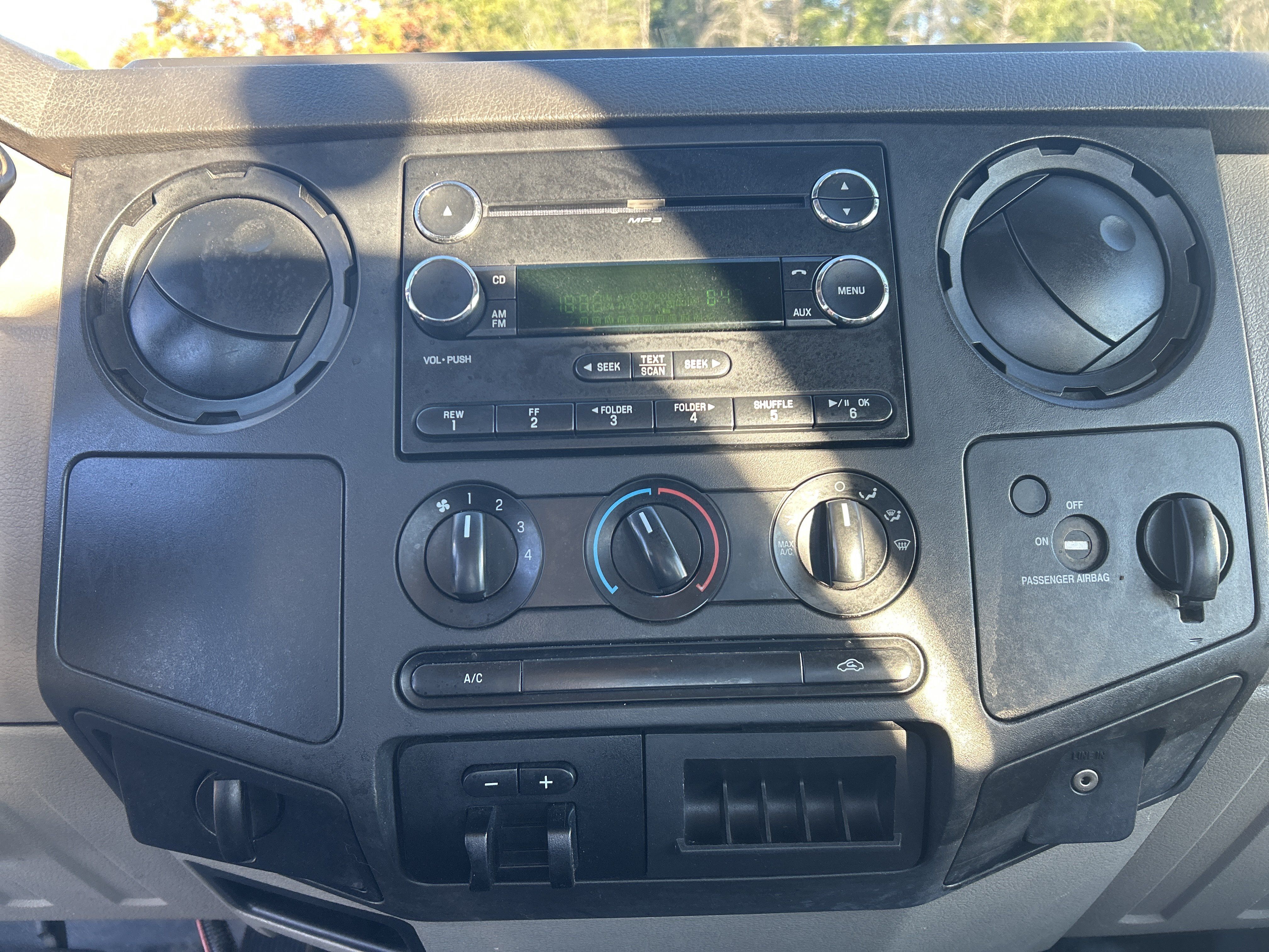 Used 2009 Ford F350 XL AWD/4WD image 15