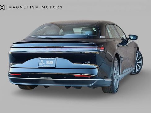Used 2024 Lucid Air Touring image 9