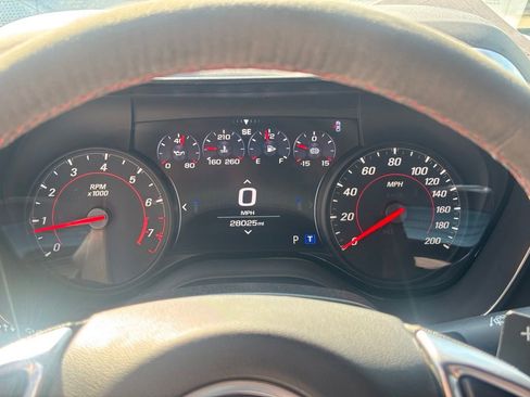 Used 2022 Chevrolet Camaro ZL1 RWD image 14