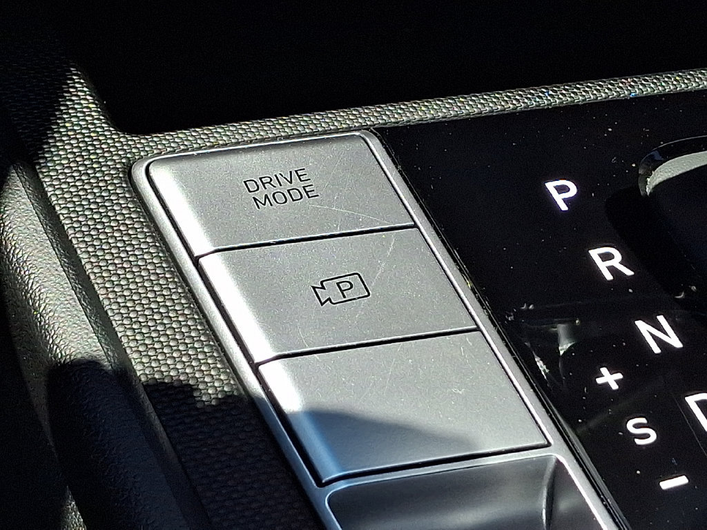 Used 2023 Hyundai Elantra SEL w/ Convenience Package FWD image 24
