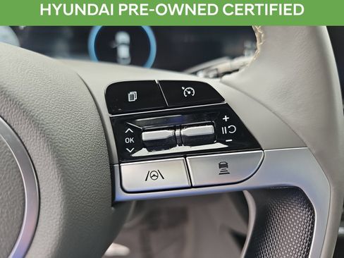 Used 2023 Hyundai Elantra SEL w/ Convenience Package FWD image 17