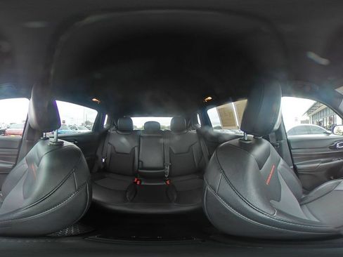 Used 2025 Jeep Compass Trailhawk AWD/4WD image 41