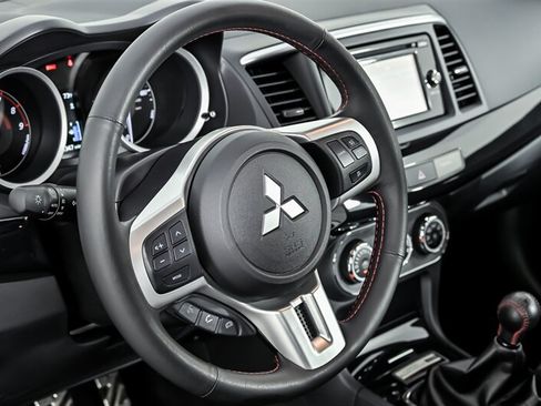 Used 2015 Mitsubishi Lancer Evolution Final Edition AWD/4WD image 19