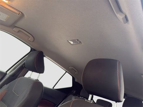 Used 2018 Nissan Kicks SR w/ Exterior Package image 26