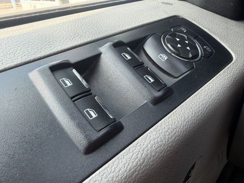 Used 2015 Ford F150 XL w/ Equipment Group 101A Mid AWD/4WD image 28