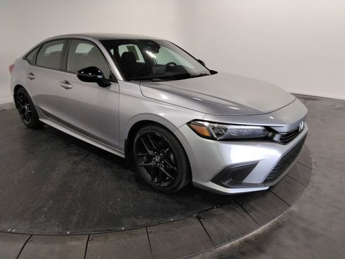 Used 2022 Honda Civic Sport image 4