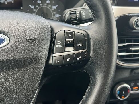 Certified 2022 Ford Escape SE w/ SE Sport Appearance Package FWD image 20