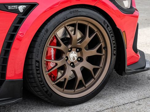 Used 2025 Ford Mustang GT Premium w/ GT Performance Package image 55