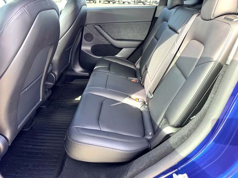 Used 2024 Tesla Model Y Long Range image 18